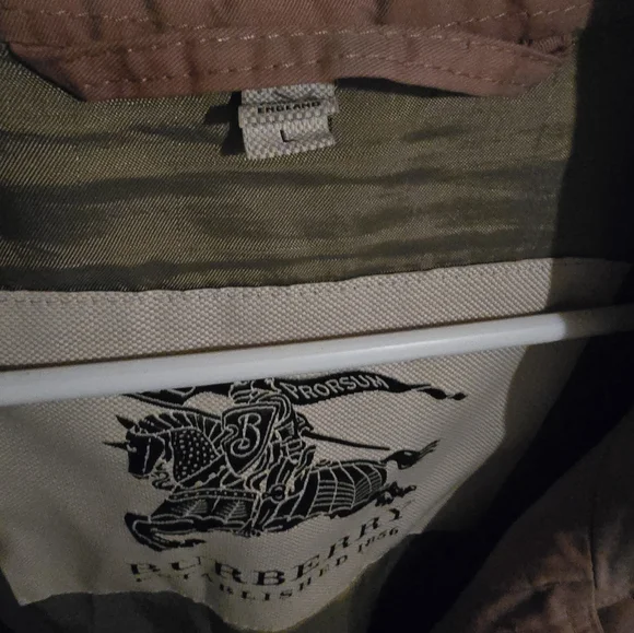 Burberry Trench Coat Large - Picture 4 of 14